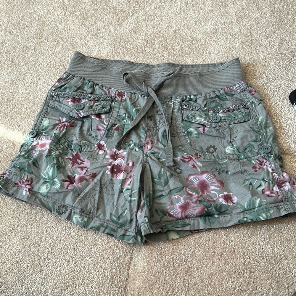 Floral shorts